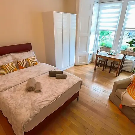 Apartment Lovely&bright Flat Close To London