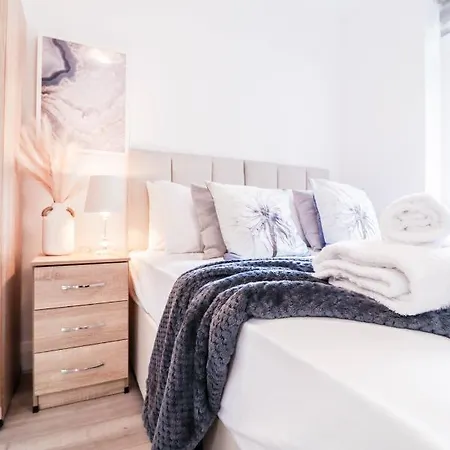 2 Bed - Great Location