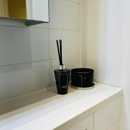 Luxury 2 Bed In Colindale Apartment Hendon