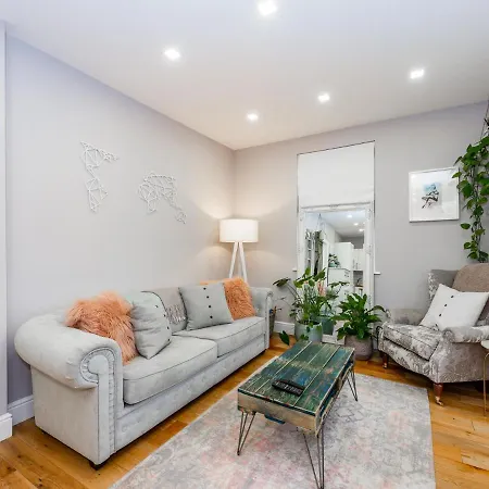 Amazing Lovely 1bdr Apartment, South