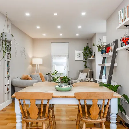 Amazing Lovely 1bdr Apartment, South *