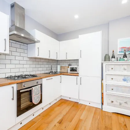 Apartment Amazing Lovely 1bdr Apartment, South London