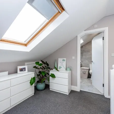 Amazing Lovely 1bdr Apartment, South Apartment London