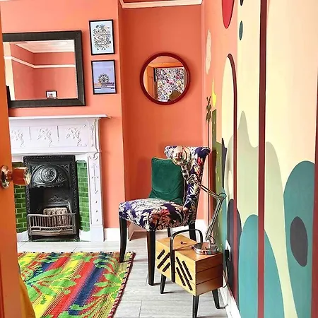 Artsy House In Southeast * London