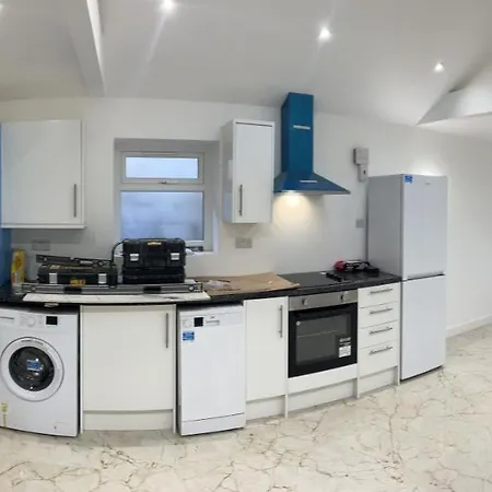 Cozy Luxury Private Apartment Greenford (Greater London)