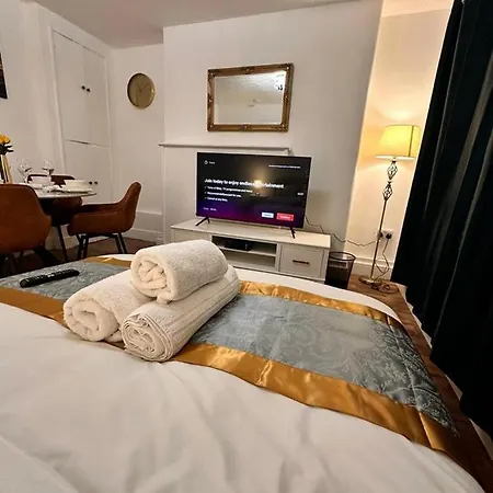Apartment Luxury In Prime Location