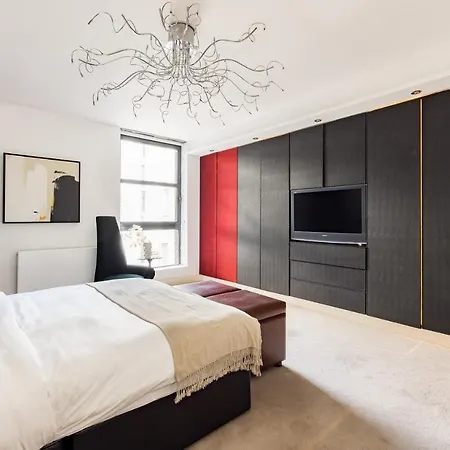 The River Thames View - Stunning 2bdr Flat With Study + Balcony London