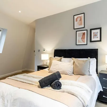 Agar Grove Holiday home *
