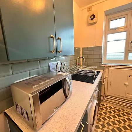Luxury In Prime Location * London