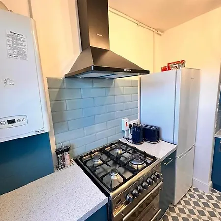 Luxury In Prime Location Apartment London