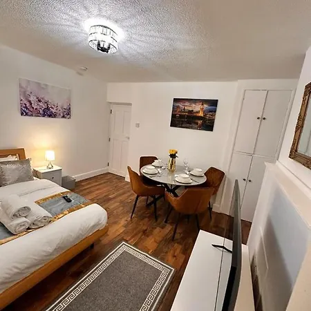 Apartment Luxury In Prime Location