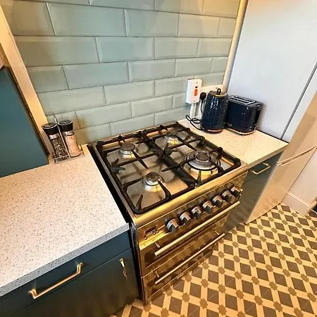 Apartment Luxury In Prime Location *