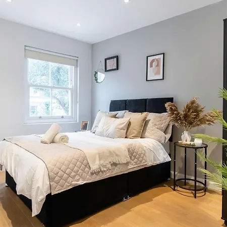 Holiday home Agar Grove London