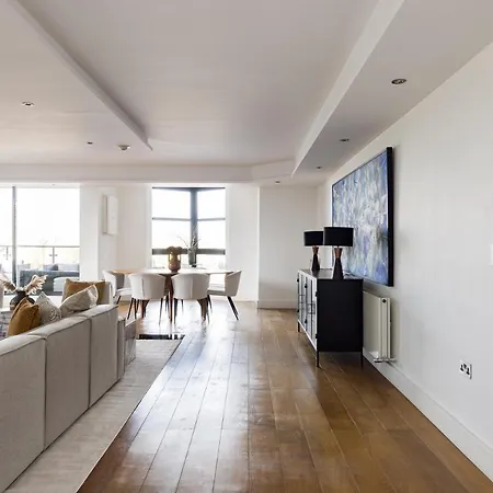 The River Thames View - Stunning 2bdr Flat With Study + Balcony * London