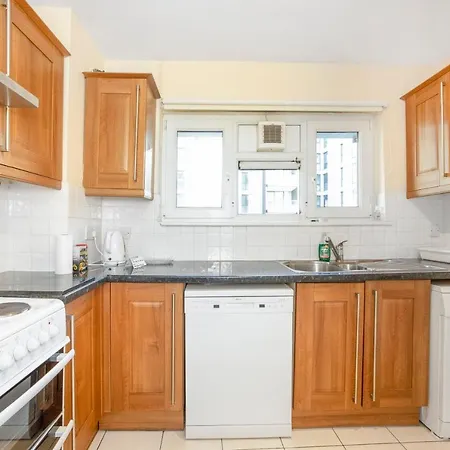 Easy Living Near Angel And
