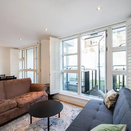2 Bed Flat In Clapham Common Appartement Londen