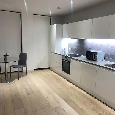 Stunning 2 Bedroom London