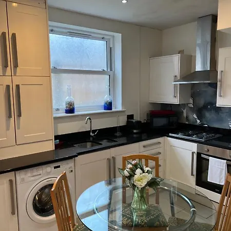 Guest house Fulham *