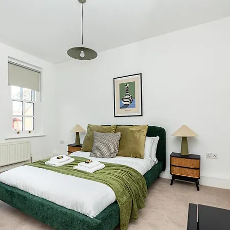 Spacious 4br 3-storey Townhouse In Lively Deptford Holiday home *