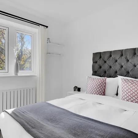 Peckham By Aps * London
