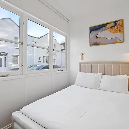 Cozy Flat Near Kensington Palace Appartamento Londra