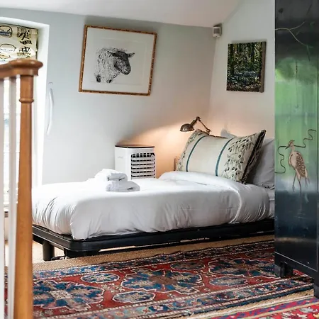 Apartment The Kensington Gatehouse *