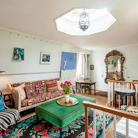 The Kensington Gatehouse Apartment London
