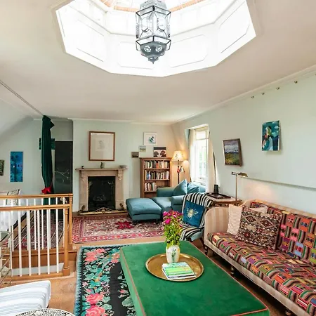 Apartment The Kensington Gatehouse London