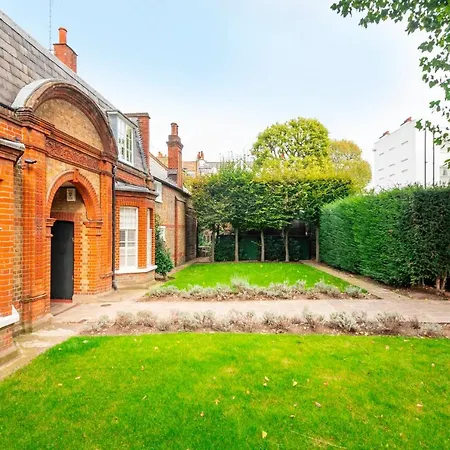 The Kensington Gatehouse London