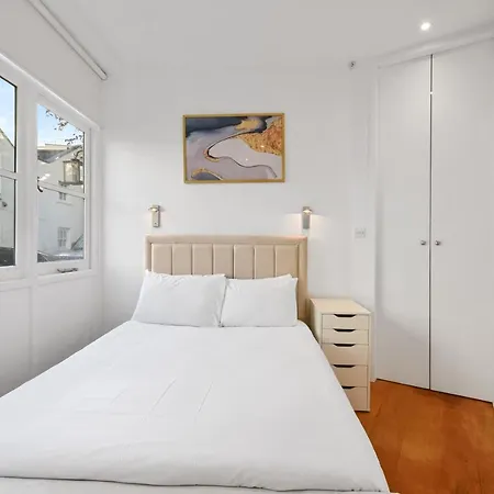Cozy Flat Near Kensington Palace *