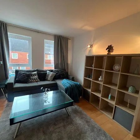 2 Bedroom Flat In Leicester Square Appartement Londen