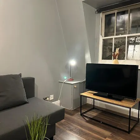 1 Bedroom In Kingscross, St Pancras, *