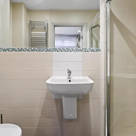 Single Studio Flat Apartment