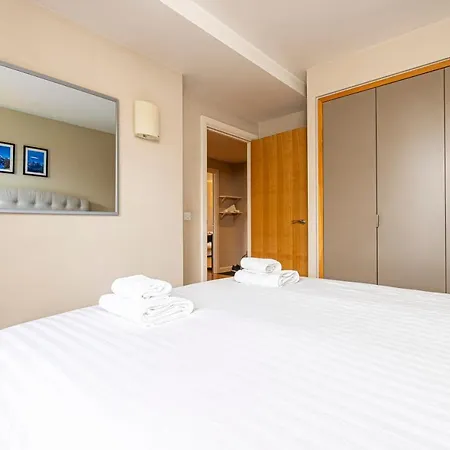 Peaceful Putney By Underthedoormat Apartment London