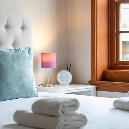 Apartment Peaceful Putney By Underthedoormat