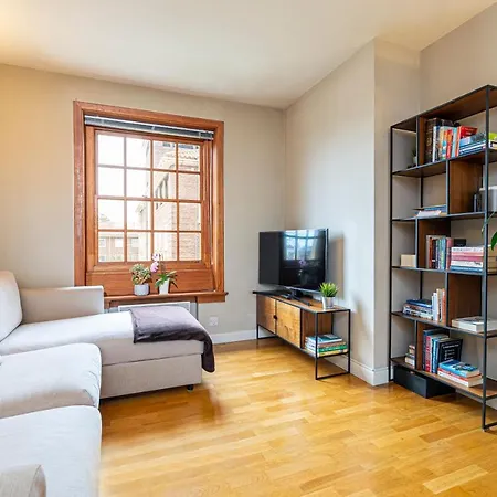 Apartment Peaceful Putney By Underthedoormat *