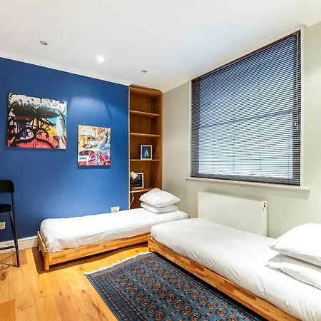 Beautiful Two-bed Abode Near King Cross Apartment London