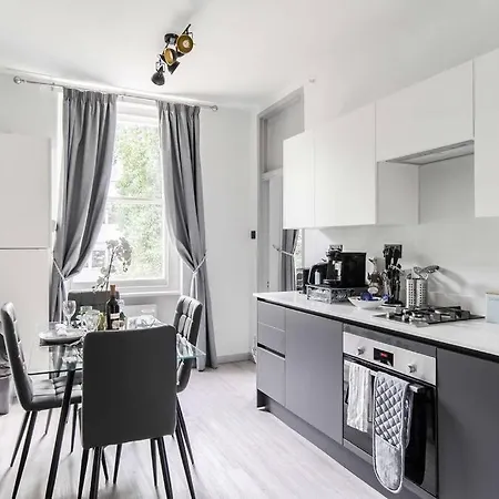 Lovely - Great Portland Street - Zoo - Central Located * London