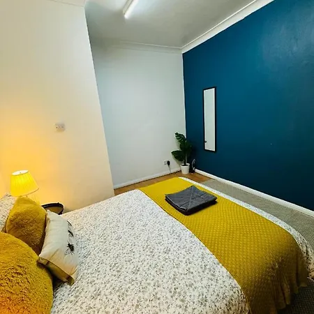 2 Bedrooms House Near Central