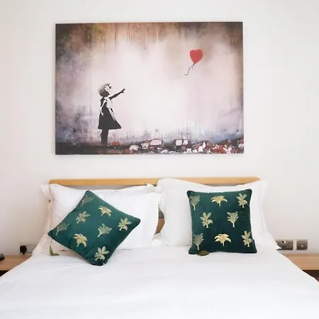 Apartment Trendy & 2bd Flat -brick Lane Shoreditch! London