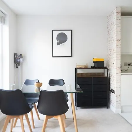 Trendy & 2bd Flat -brick Lane Shoreditch! London