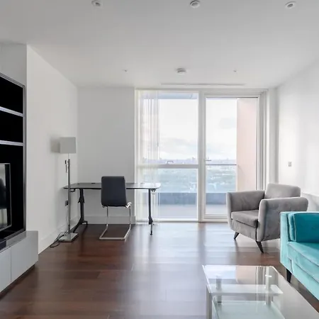 Chic 1bd Flat Wviews Of The Shard - South Quay! London