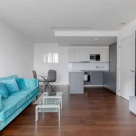 Apartment Chic 1bd Flat Wviews Of The Shard - South Quay! *