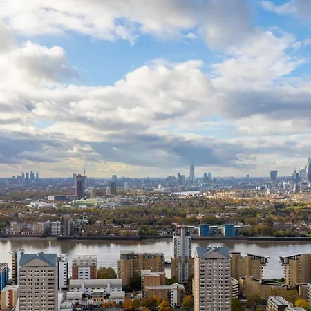 Apartment Chic 1bd Flat Wviews Of The Shard - South Quay! *