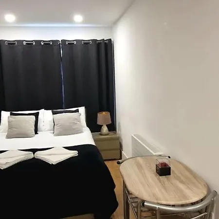 Homestay Chanel Ensuite Double