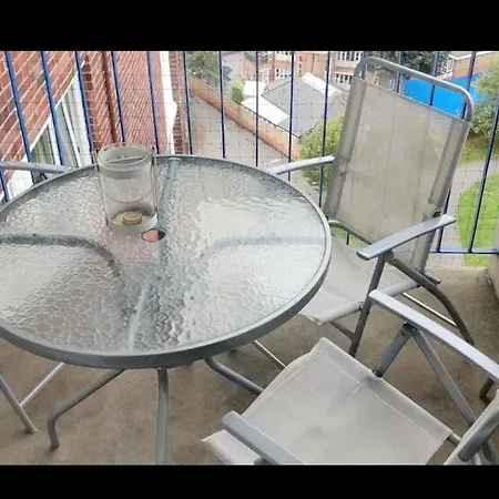 Lovely 12th Floor 2 Bed Flat In The Heart Oflondon *