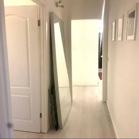 Lovely 12th Floor 2 Bed Flat In The Heart Oflondon London