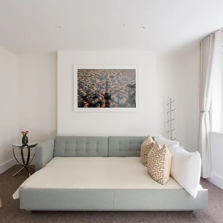 2 Bedroom In Covent Garden Sleeps 6 Apartment *