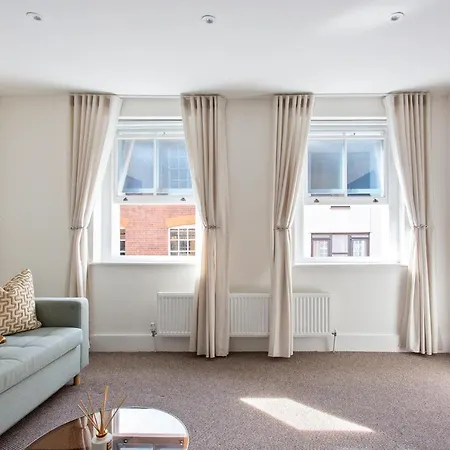 2 Bedroom In Covent Garden Sleeps 6 * London