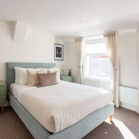 2 Bedroom In Covent Garden Sleeps 6 Apartment